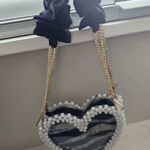 Heart-Shaped Beaded Bag with Gold Chain